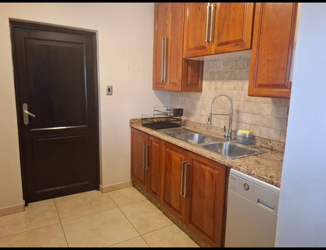 4 BEDROOM HOUSE FOR SALE IN UNITAS PARK